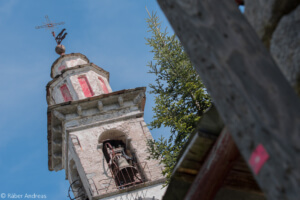 Lebt der Glaube nur in der Kirche oder auch in unserem Alltag?